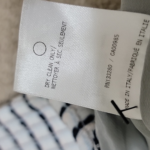 001 NWT Designer THOM BROWNE SLEEVELESS BLOUSE  size medium - Picture 11 of 12